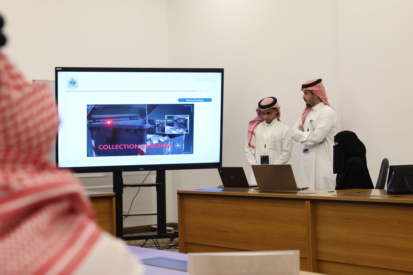 هاكاثون الابتكار الرقمي - وزارة الحرس الوطني: تجربتنا مع نموذج العمل التجاري (BMC)