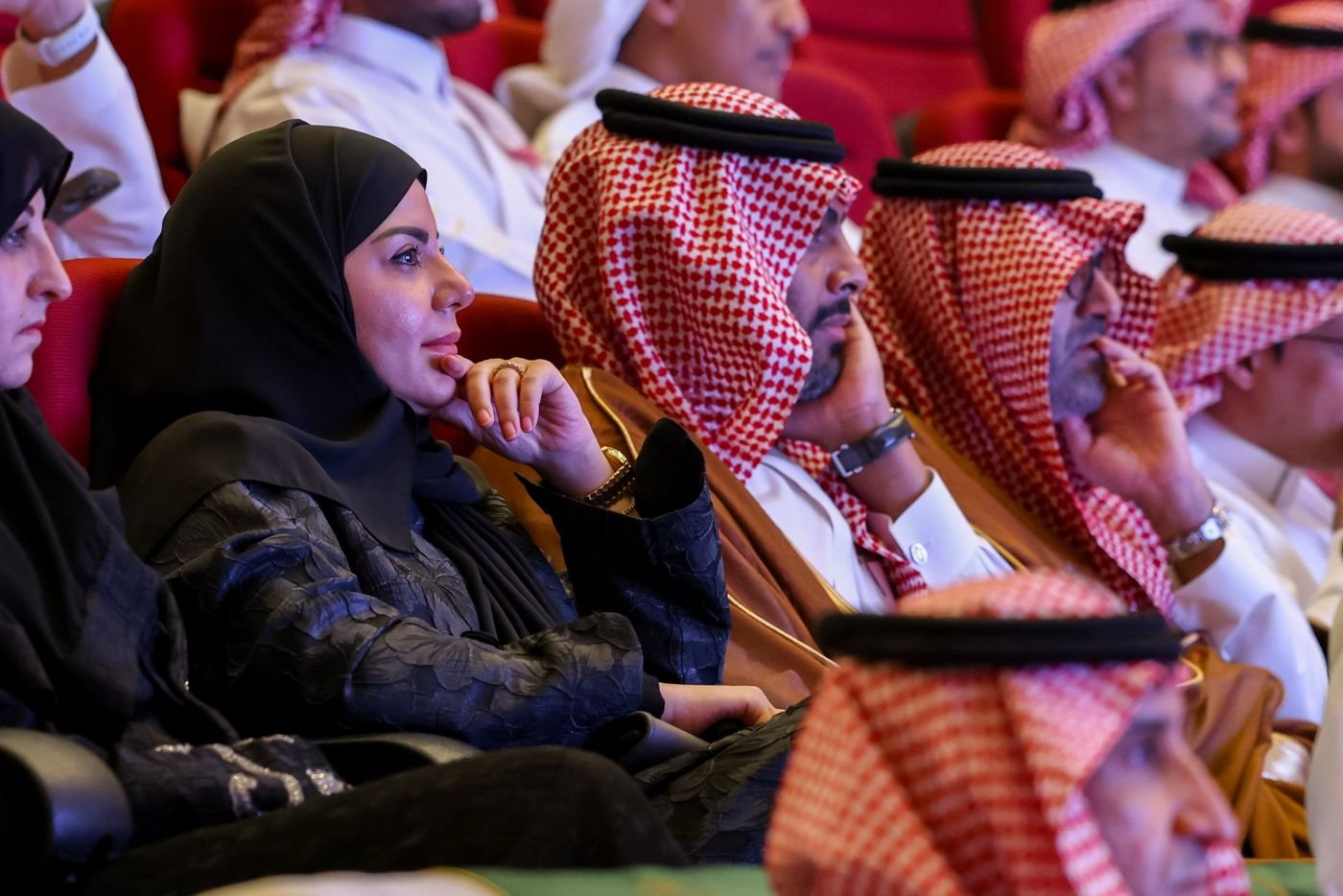 هاكاثون الابتكار الرقمي - وزارة الحرس الوطني: تجربتنا مع نموذج العمل التجاري (BMC)